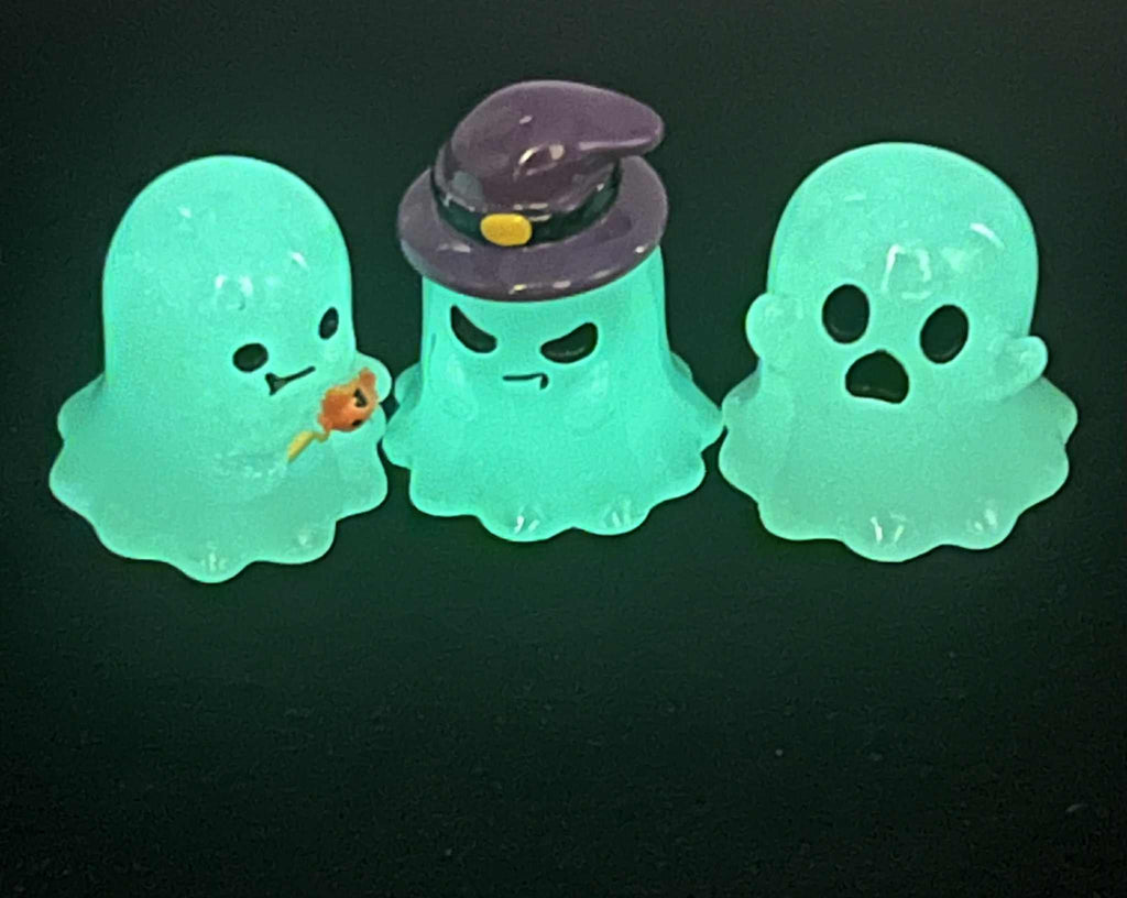 Mini Glow In The Dark Ghost Friends